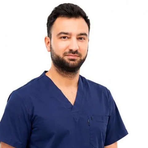 Dr. Bogdan Voinea, medic neurochirurg la Clinica Medstoria