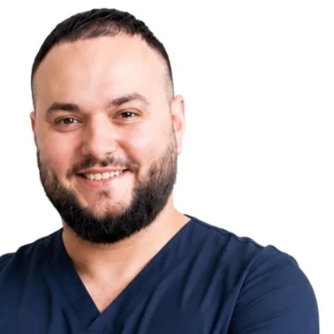 Răzvan Nicolae, Kinetoterapeut la Clinica Medstoria